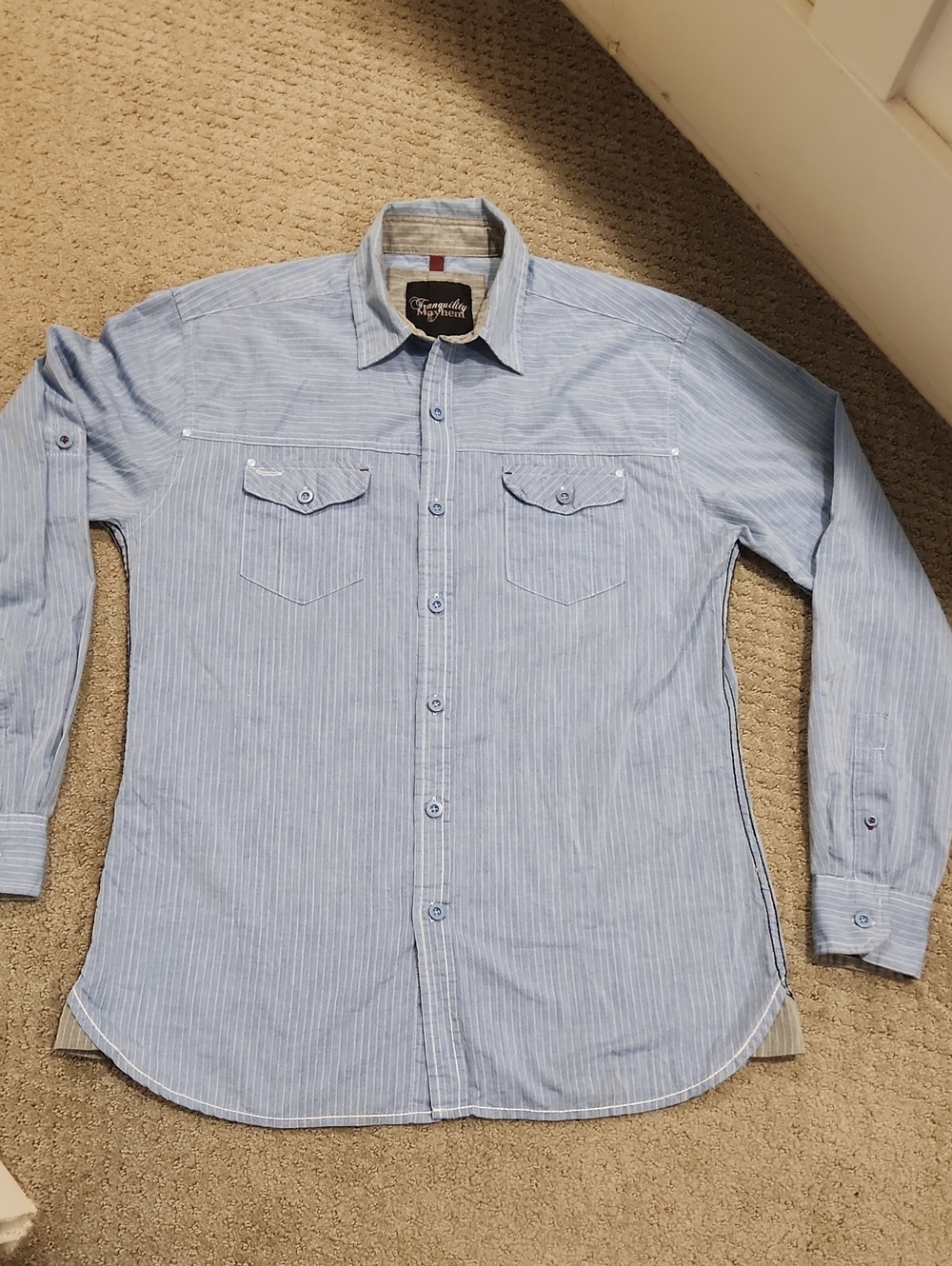 NEW TRANQUILITY MAYHEM Light Blue Stripe Men's Button-Up Shirt. S